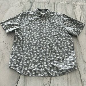 Short sleeve Tommy Bahama shirt